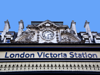 伦敦维多利亚车站