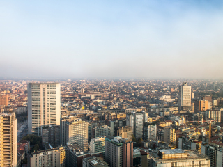 倍耐力摩天大厦