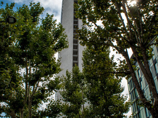 倍耐力摩天大厦