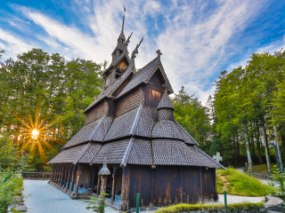 凡托特木板教堂