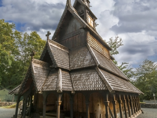 凡托特木板教堂