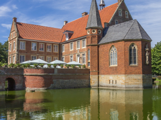 许尔斯霍夫城堡