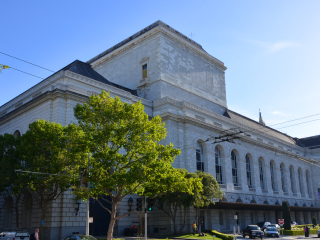 战争纪念歌剧院