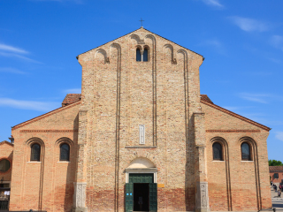 圣玛丽亚和多纳托教堂