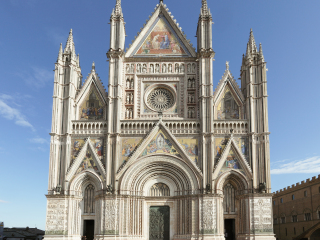 奥维埃多大教堂