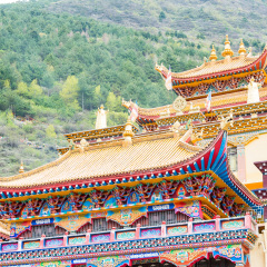 SICHUAN, CHINA - Apr 25 2016: Nanwu Temple. a famous historic site in Kangding, Sichuan, China.