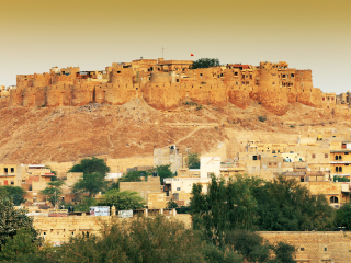 杰伊瑟尔梅尔古堡