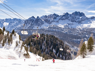 科尔缔纳滑雪场