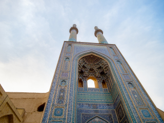 亚兹德星期五清真寺