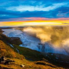 黄金瀑布的清晨