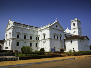 果阿邦立博物馆