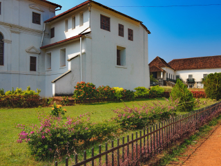 果阿邦立博物馆