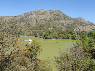 纳奇湖