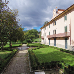 Medicean "Villa Demidoff" in Pratolino, near Florence in Italy. It is used for banquets and congresses.