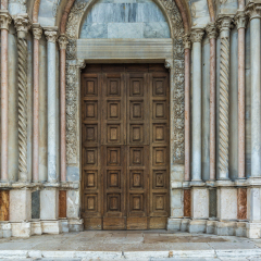 Details on the cathedral  of di San Ciriaco in Ancona, Italy
