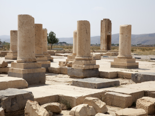 帕萨尔加德遗址