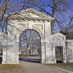 looking through the gates towards Dundurn castle, Hamilton ON