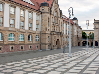 凯姆尼茨剧院广场