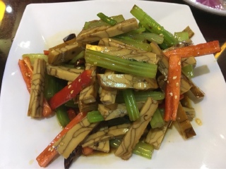 杨记猪蹄叫化鸡（北钢材店）