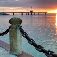 Watching the sun rise over Lake Ontario from Spencer Smith Park, Burlington, Ontario