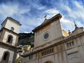 阿玛菲圣玛利亚教堂 