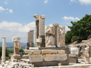 伊兹密尔考古博物馆