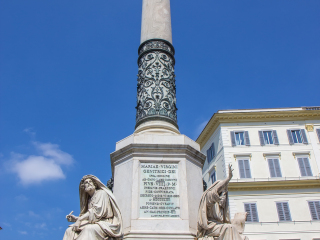 无染原罪圣母柱