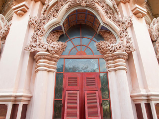 三头神像博物馆