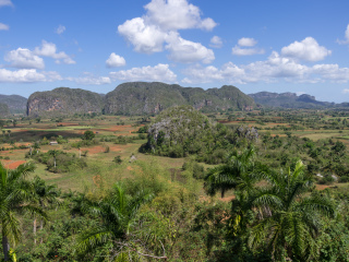 比尼亚莱斯山谷