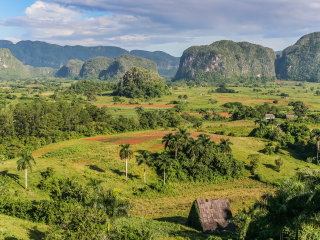 比尼亚莱斯山谷