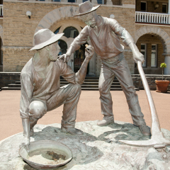 Gold Miners Statue - Perth - Australia