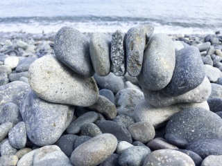 鹤洞黑珍珠圆石海水浴场