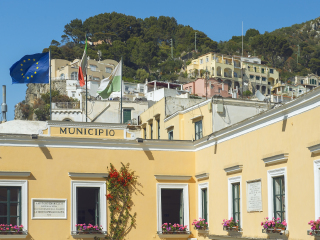 翁贝托一世广场