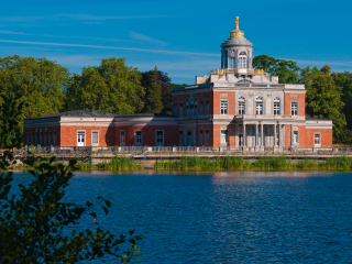 波茨坦大理石宫