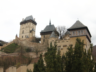 卡尔施泰因城堡