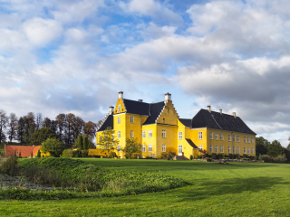 吕克斯霍尔古堡