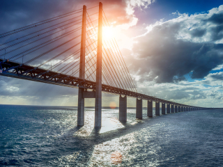 马尔默厄勒海峡大桥