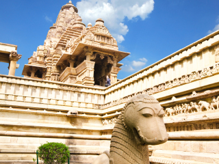 坎达瑞雅.玛哈戴瓦神庙