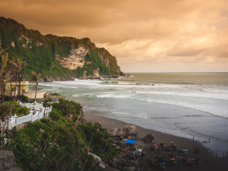 巴朗特里提斯海滩