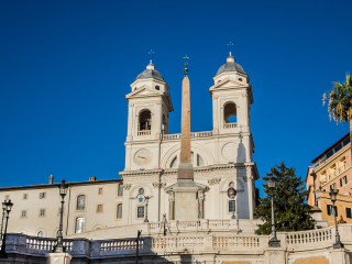 罗马天主圣三教堂