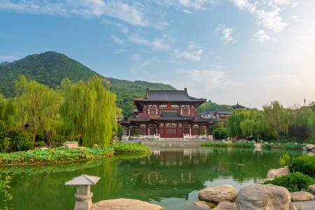 <陕西西安+兵马俑+华清池+华山+乾陵+法门寺+明城墙3晚4日游>含3早3正餐3晚酒店连住不挪窝含耳麦登山手套畅游长安古城 <陕西西安+兵马俑+华清池+华山+乾陵+法门寺+明城墙3晚4日游>含3早3正餐3晚酒店连住不挪窝含耳麦登山手套畅游长安古城