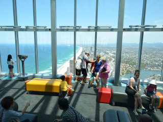 Q1大厦360度天空塔观景台