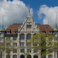 the town hall or local government building of Zurich , Switzerland