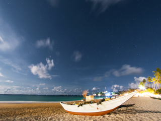 乌纳瓦图纳海滩