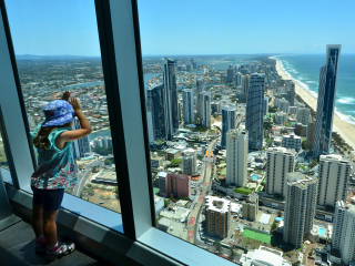 Q1大厦360度天空塔观景台