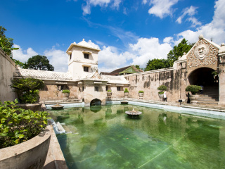 水上城堡