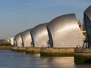 泰晤士河水闸