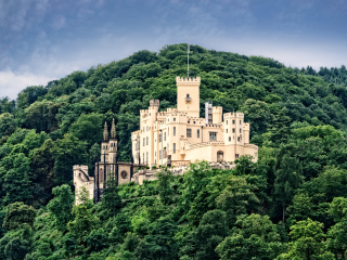 施托尔岑费尔斯城堡