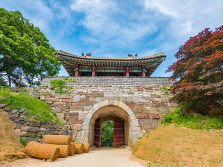 南汉山城道立公园