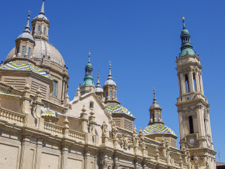 皮拉尔圣母大教堂